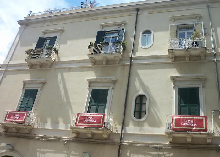 B&B CARAVAGGIO -200 Metres from Ortigia-
